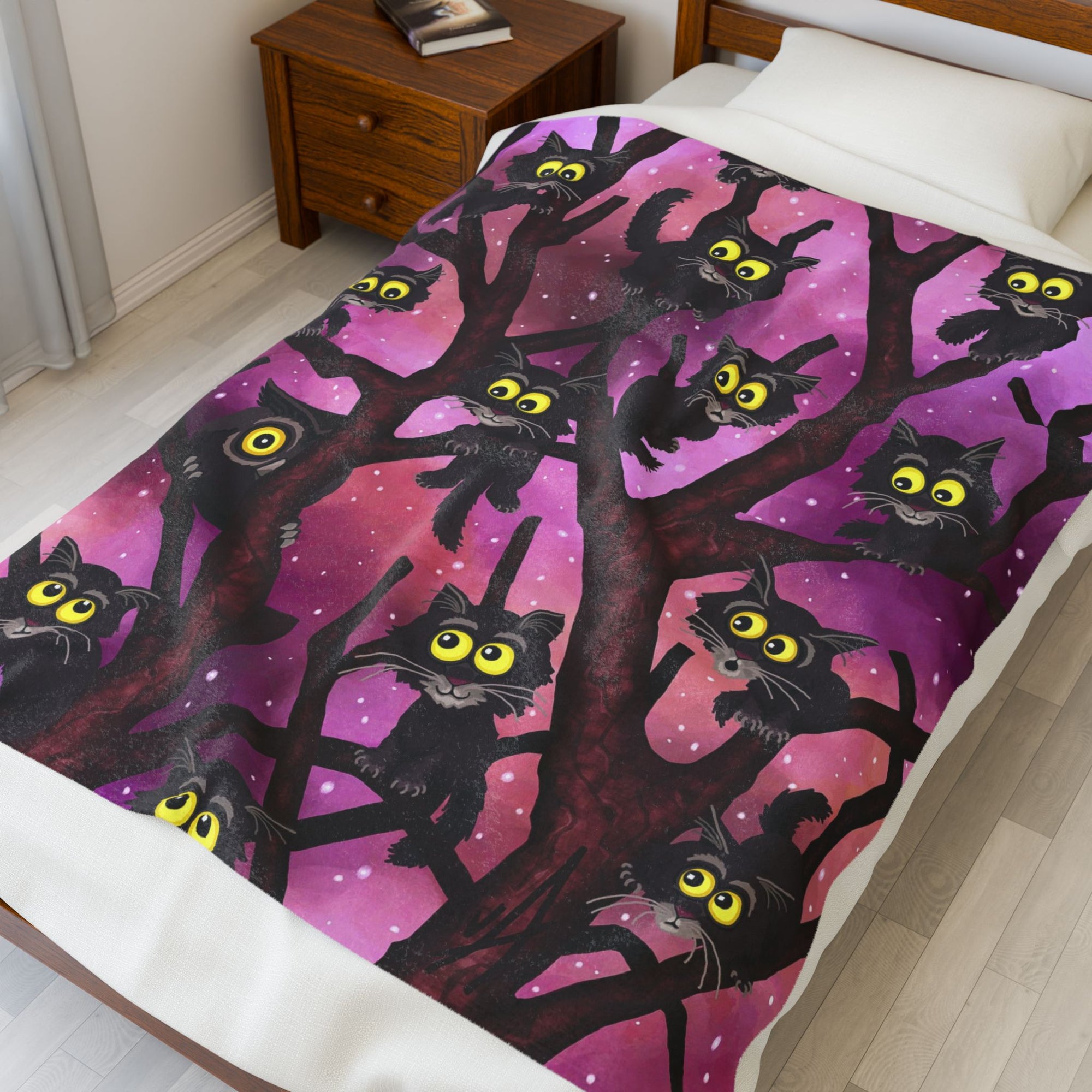 Up a Tree - Owl and Cats Soft Fleece Blanket
