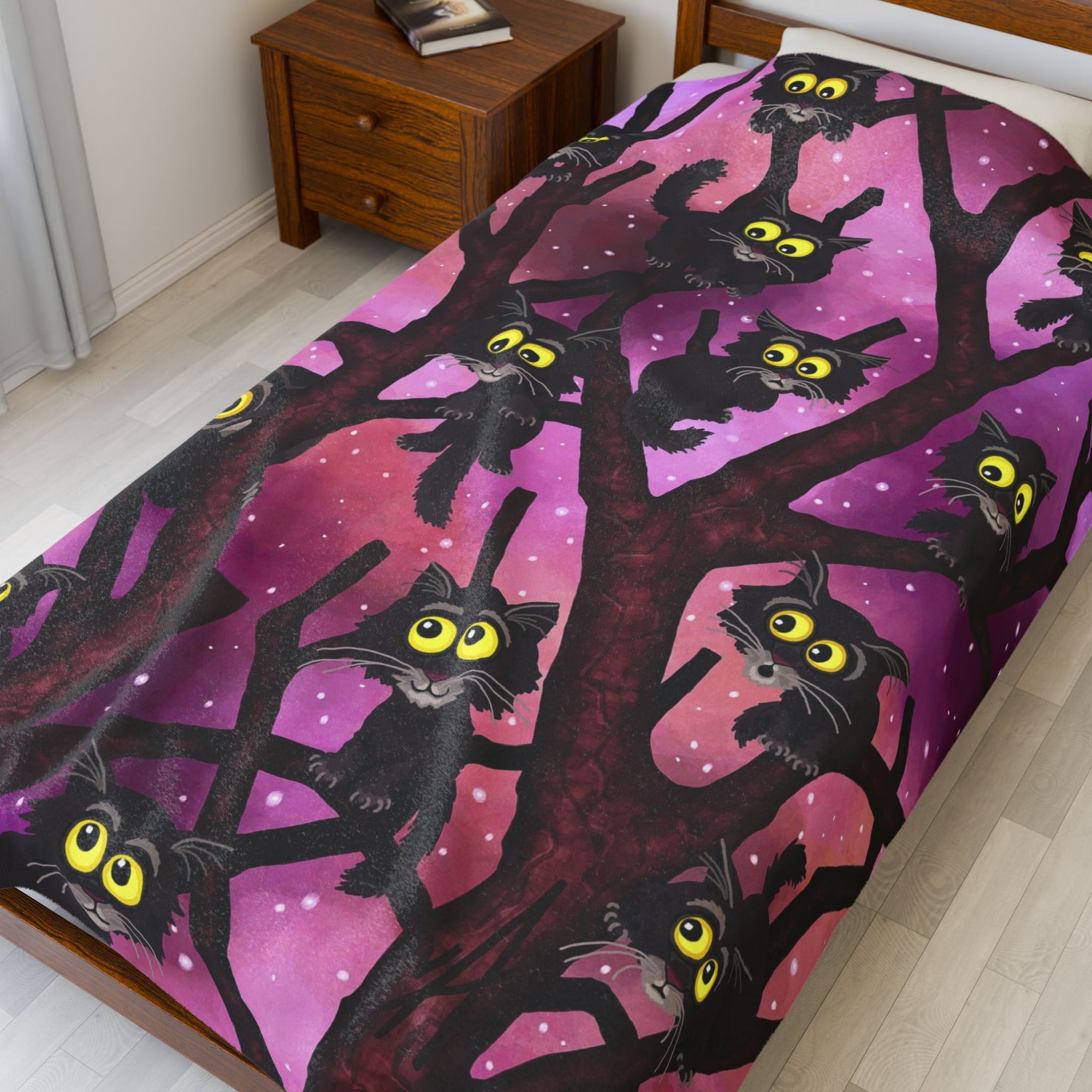 Up a Tree - Owl and Cats Soft Fleece Blanket