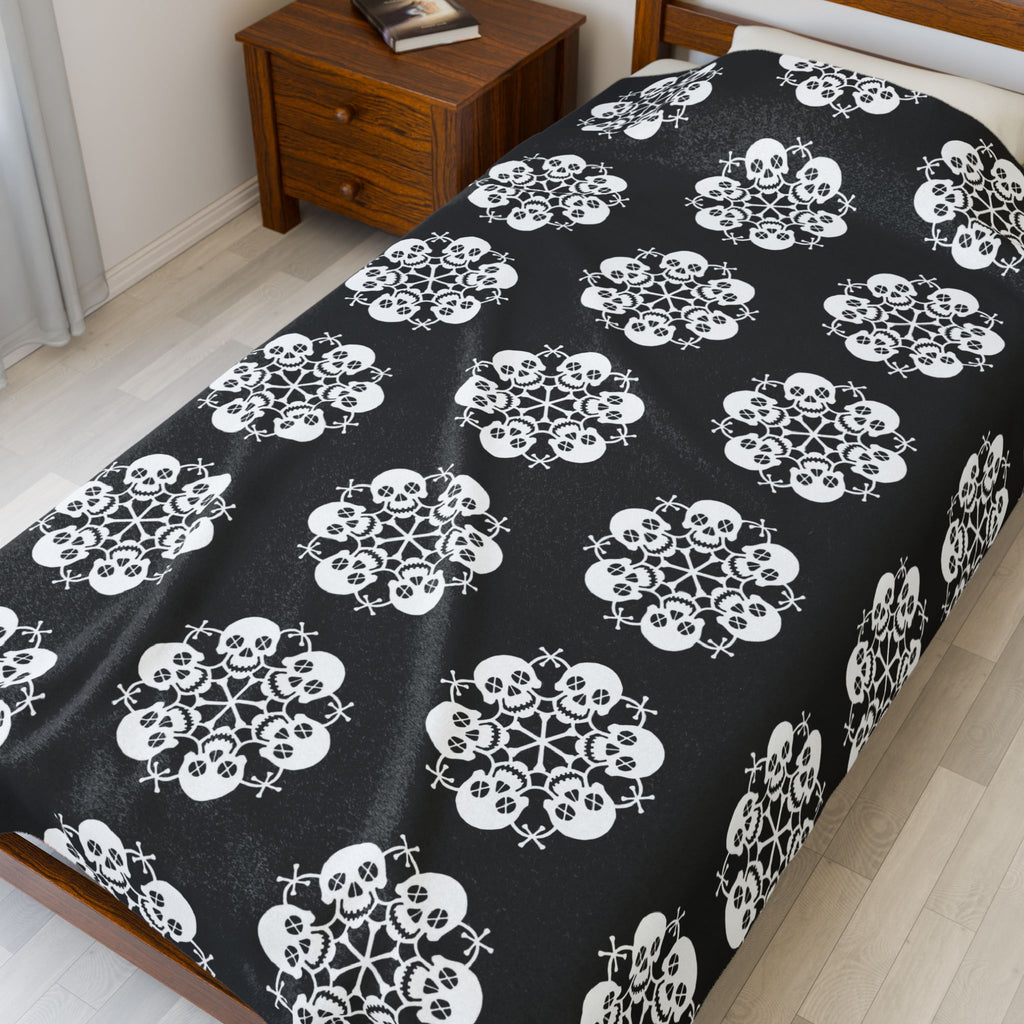 Skull Flakes - Deathly Snow Flakes - Black & White Soft Fleece Blanket (FREE SHIPPING)