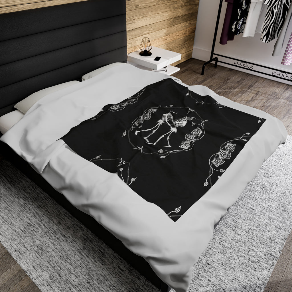 Til Death Do Us Part - Skeleton Couple - Black & White Soft Fleece Blanket (FREE SHIPPING)